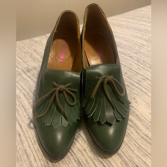 Paregabia Green Leather Heels with Fringe and Laces - Picture 11 of 11